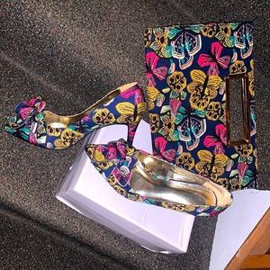 Beautiful and Classy pointy high heel shoes and clutch set